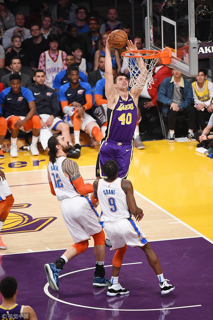 还能在硬地 还能在硬地